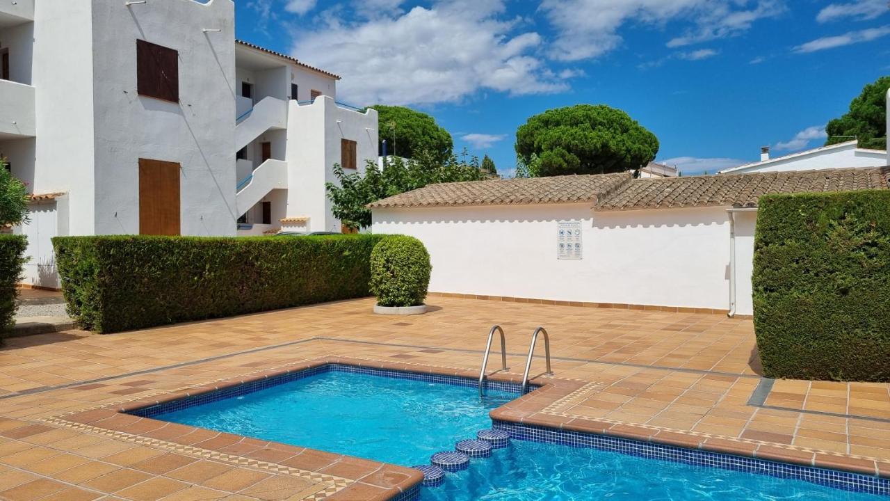 Apartamento Familiar Con Piscina Y Wifi L' Escala المظهر الخارجي الصورة
